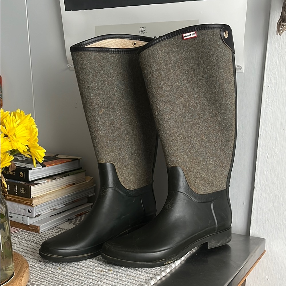 Hunter Gray and Black Tall Boots